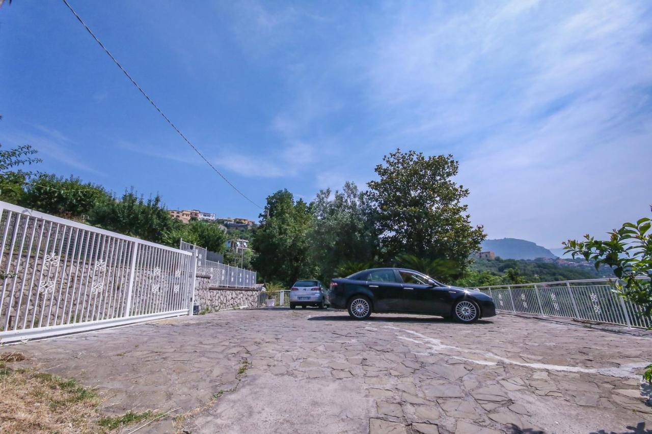 Villa Costanza Sorrento B&B Sant'Agnello Exterior photo